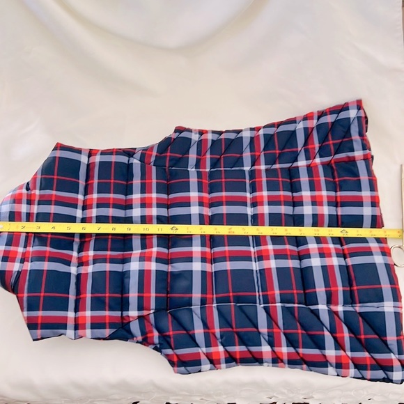 TOMMY HILFIGER~Puff Vest / Like New - Picture 9 of 12